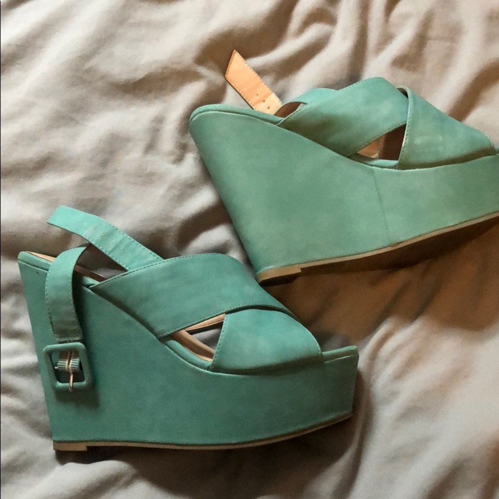 Wedges - Picture 2 of 6